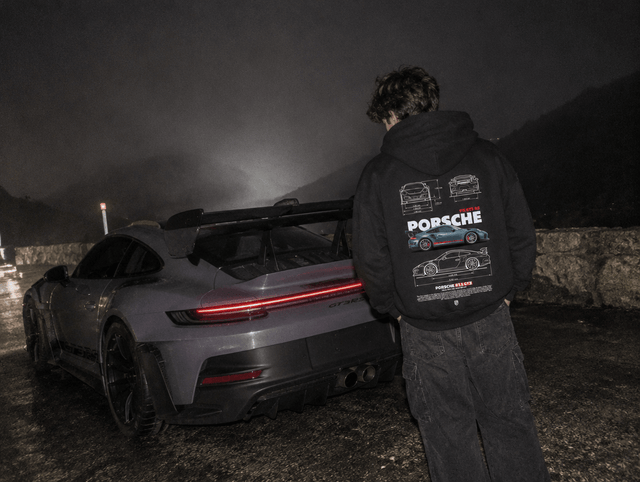 Худі та футболки Porsche: 911, GT3 RS, 917 і не тільки - MONOCLO UA